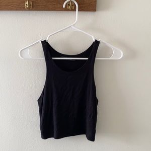 Black fitted crop top